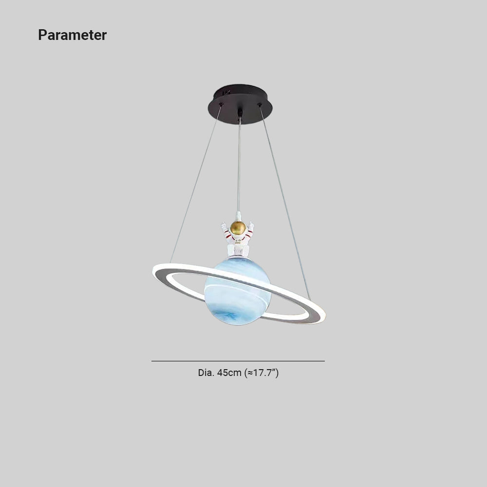 Lampa Wisząca do Pokoju Dziecięcego w Kształcie Planety z Figurką Astronauta