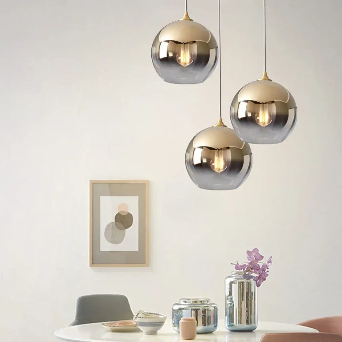 Lampa Wisząca Glamour ze Szklanym Kloszem Kulistym