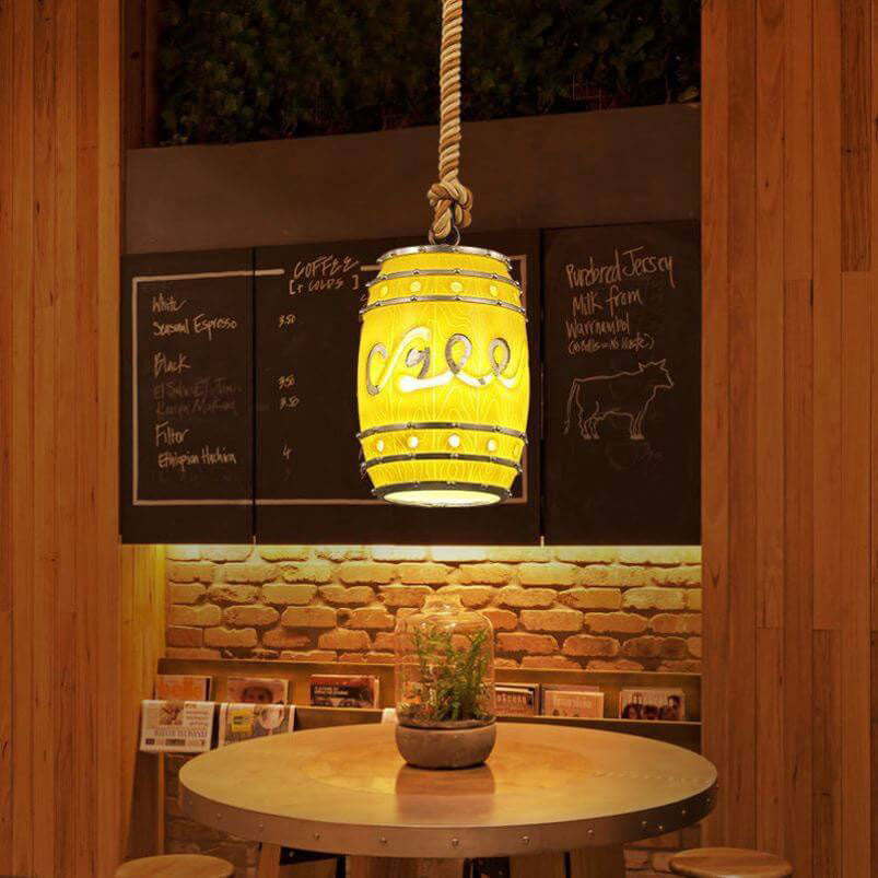 Lampa Wisząca Industrialna w Kształcie Beczki z Liną Konopną