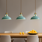 Lampa Wisząca Industrialna z Kolorowym Kloszem Metalowym