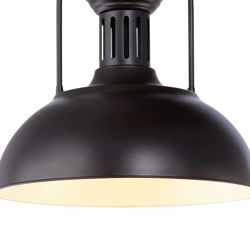 Lampa Wisząca Industrialna z Metalowym Kloszem w Kształcie Czaszy