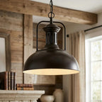 Lampa Wisząca Industrialna z Metalowym Kloszem w Kształcie Czaszy