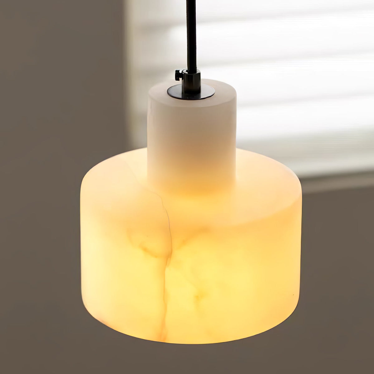 Lampa Wisząca Minimalistyczna z Alabastru z Podwójnym Cylindrem