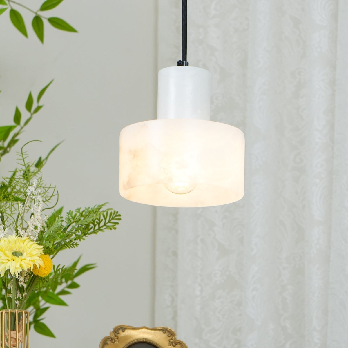 Lampa Wisząca Minimalistyczna z Alabastru z Podwójnym Cylindrem