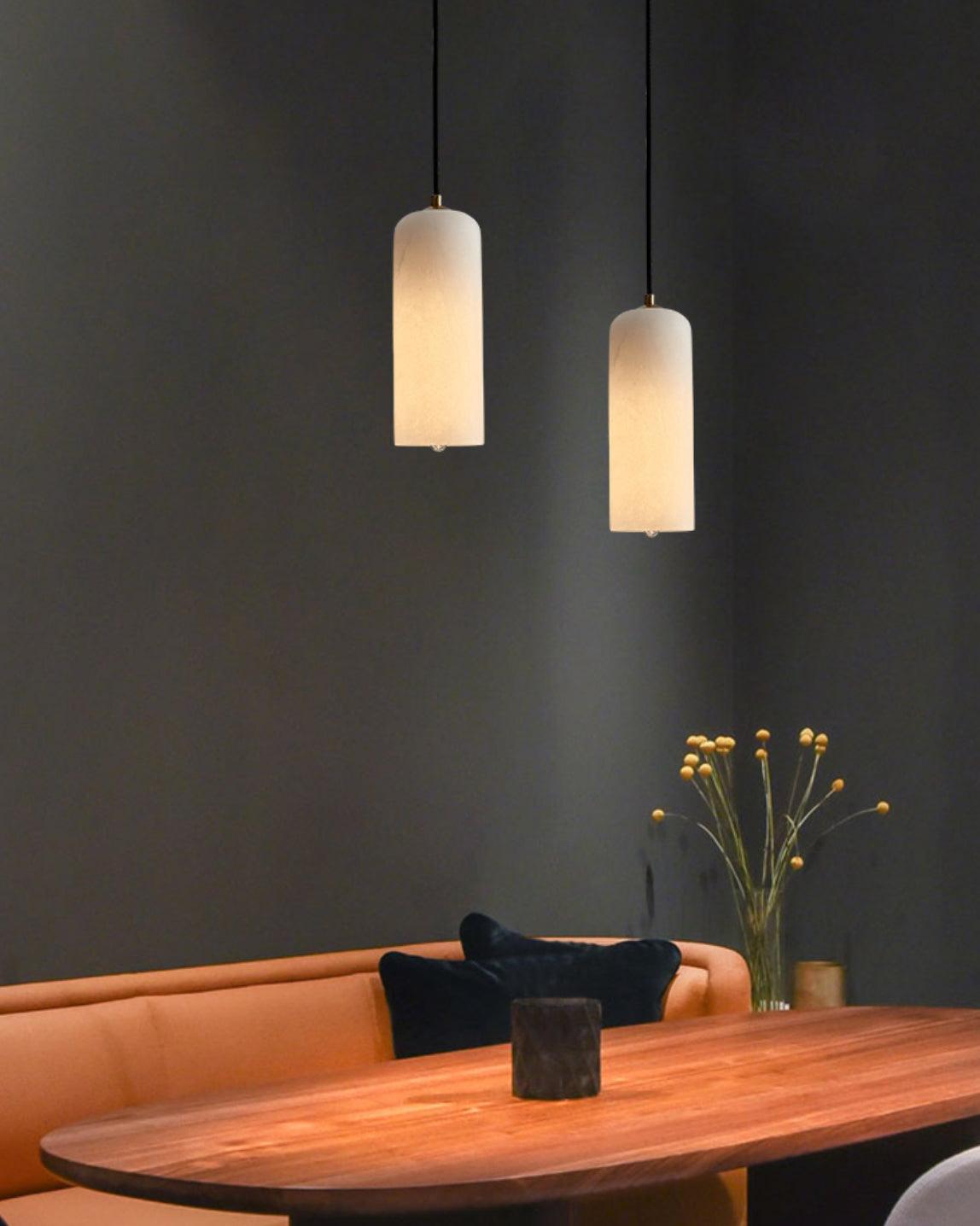 Lampa Wisząca Minimalistyczna z Kloszem Cylindrycznym z Alabastru
