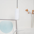 Lampa Wisząca Minimalistyczna z Kloszem Cylindrycznym z Alabastru