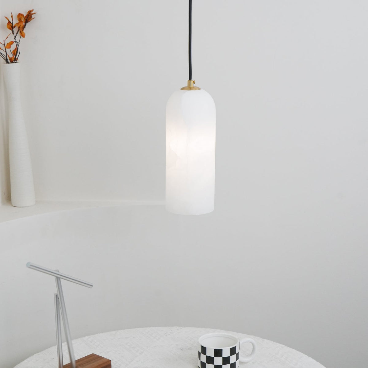 Lampa Wisząca Minimalistyczna z Kloszem Cylindrycznym z Alabastru