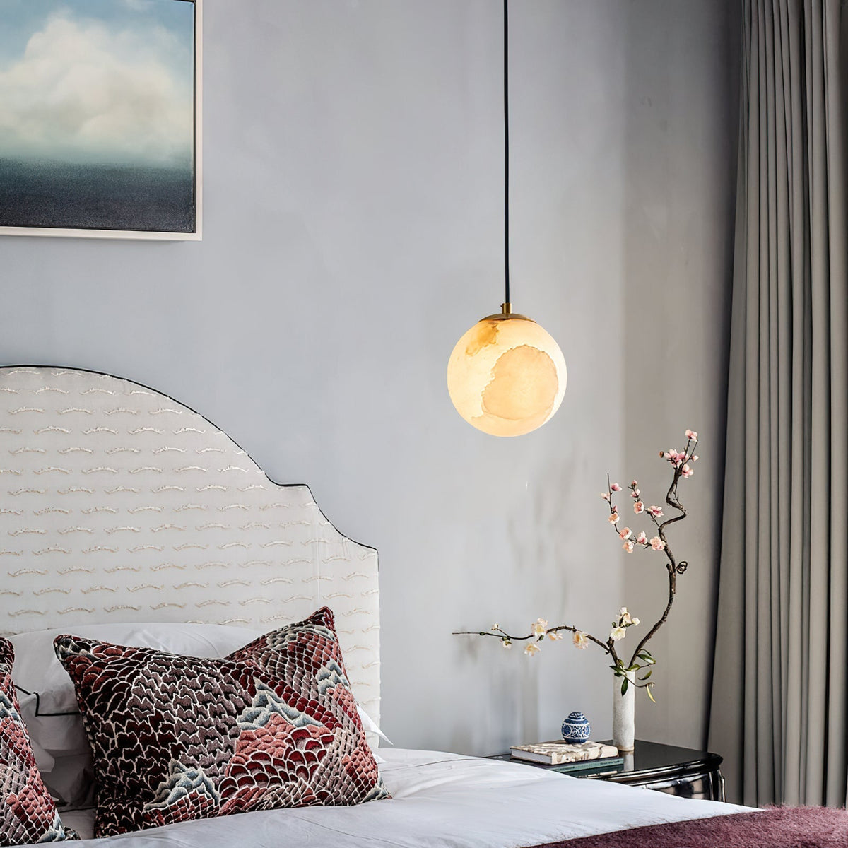 Lampa Wisząca Minimalistyczna z Kloszem w Kształcie Kuli z Alabastru