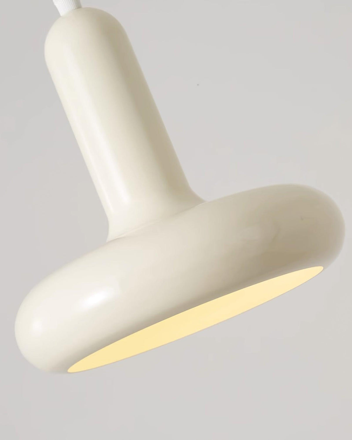 Lampa Wisząca Minimalistyczna z Okrągłą Kapsułową Kloszem
