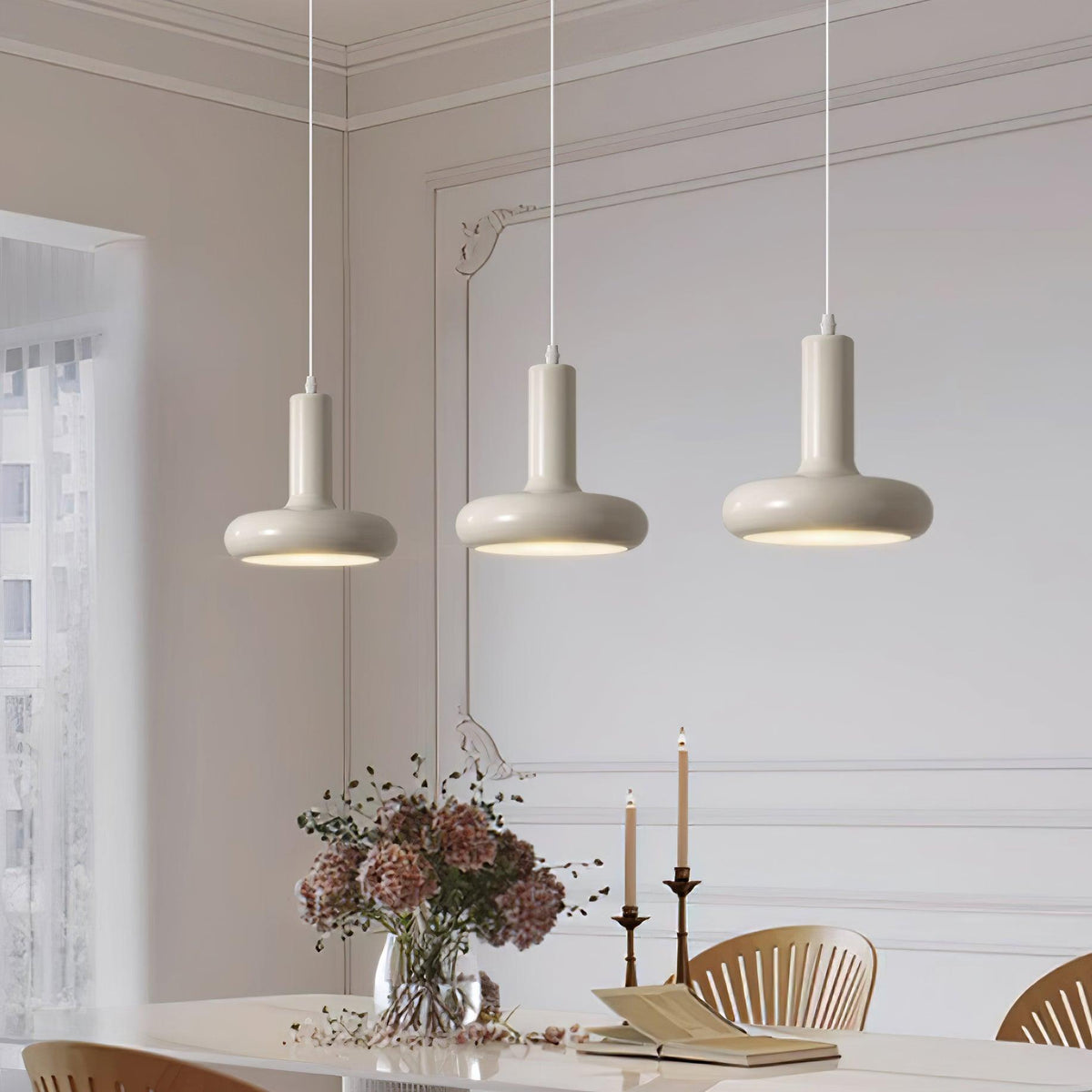 Lampa Wisząca Minimalistyczna z Okrągłą Kapsułową Kloszem ##POS:20##