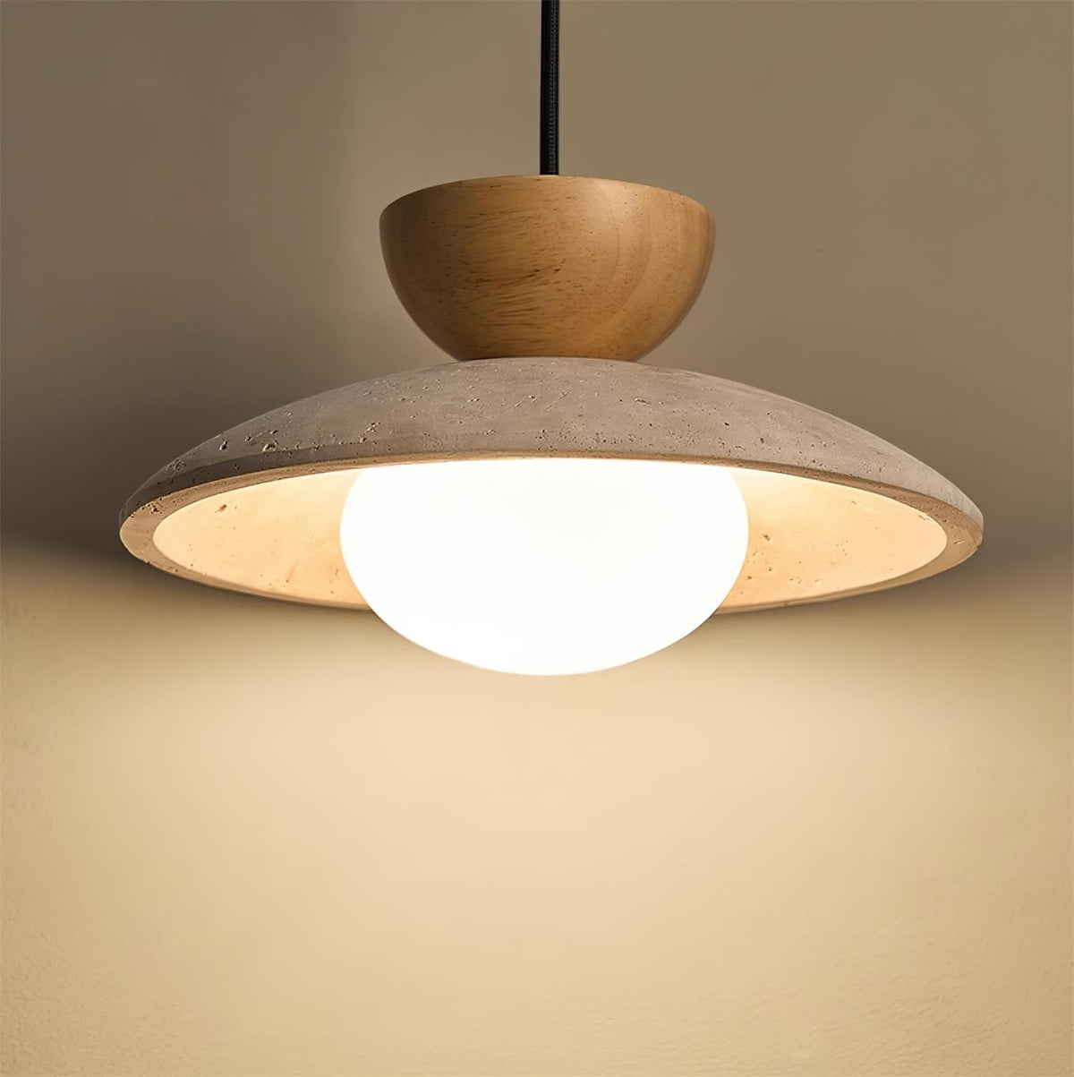 Lampa Wisząca Minimalistyczna z Trawertynem i Szklanym Kloszem