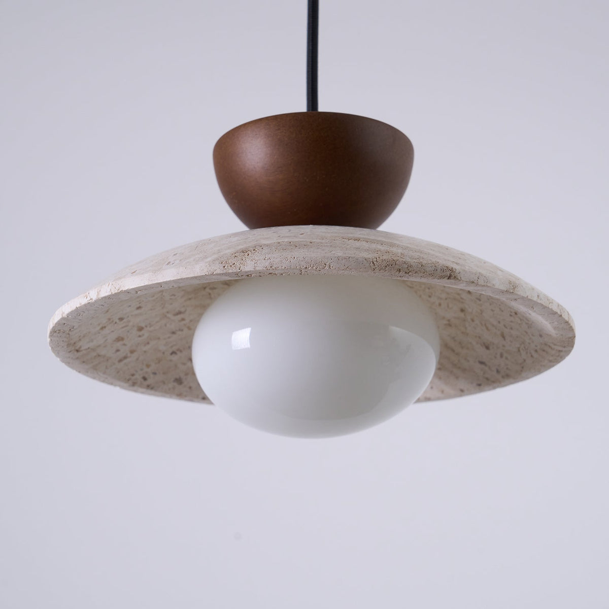Lampa Wisząca Minimalistyczna z Trawertynem i Szklanym Kloszem ##POS:14##