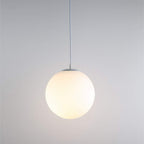 Lampa Wisząca Minimalistyczna ze Szklanym Kloszem Kulistym