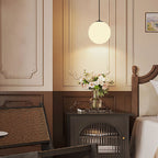Lampa Wisząca Minimalistyczna ze Szklanym Kloszem Kulistym