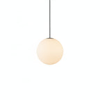 Lampa Wisząca Minimalistyczna ze Szklanym Kloszem w Kształcie Kuli