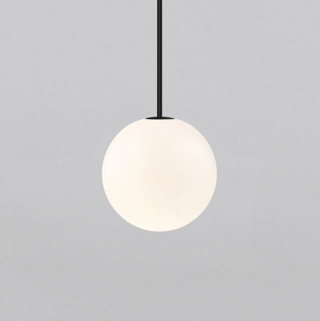 Lampa Wisząca Minimalistyczna ze Szklanym Kloszem w Kształcie Kuli