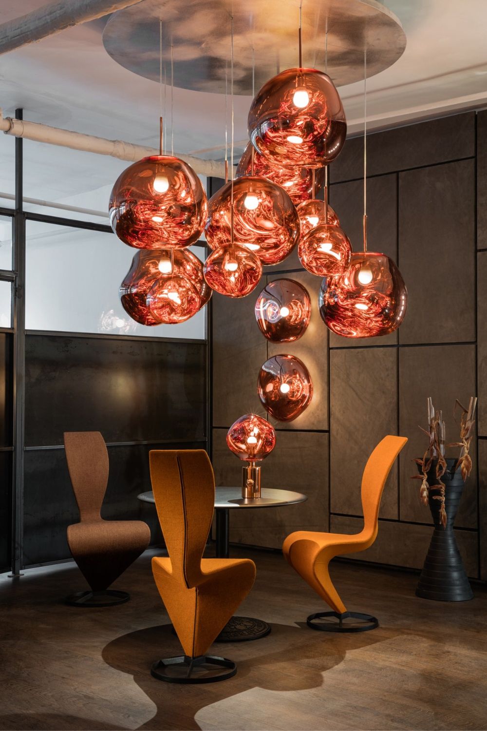 Lampa Wisząca Modern ze Szklanym Kloszem w Kształcie Lawy