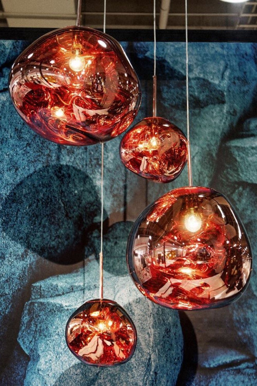 Lampa Wisząca Modern ze Szklanym Kloszem w Kształcie Lawy