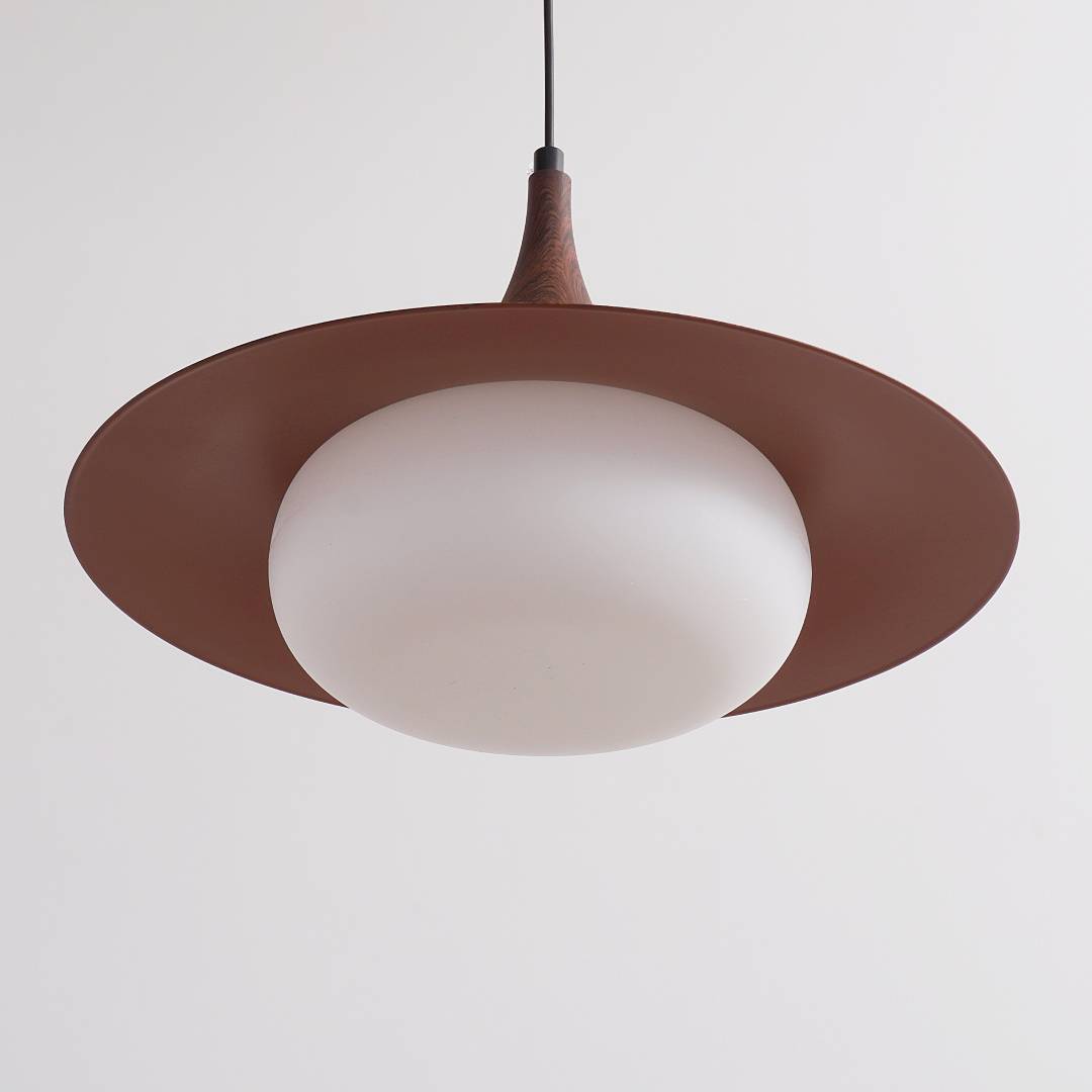 Lampa Wisząca Modernistyczna z Ruchomym Ramieniem i Kloszem ze Szkła Mlecznego