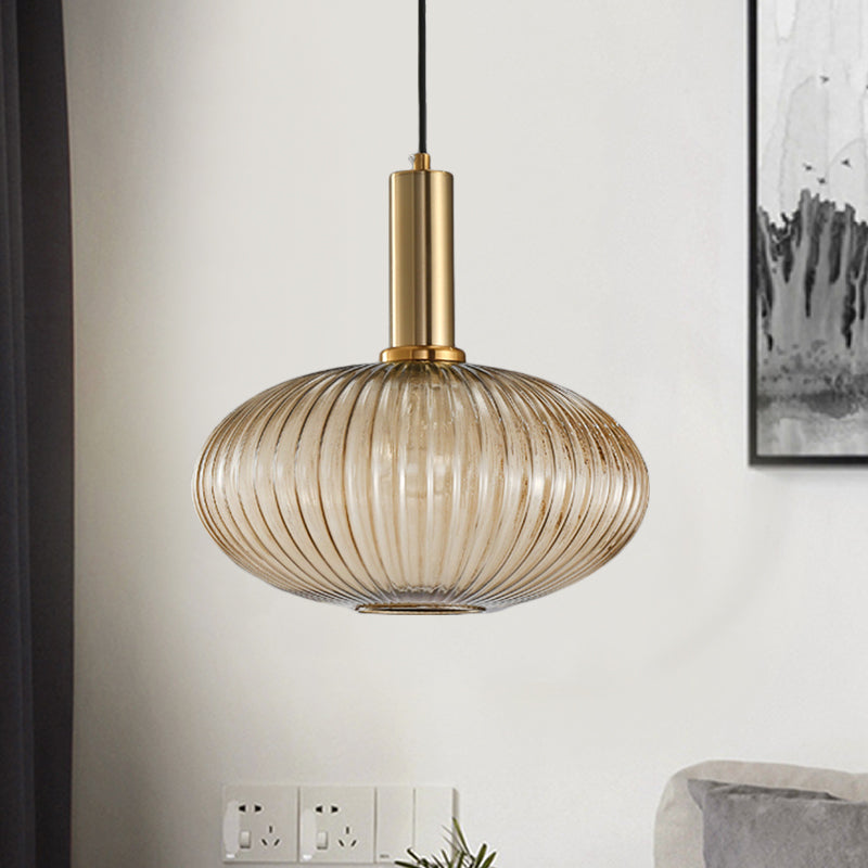 Lampa Wisząca Modernistyczna z Żebrowanym Kloszem Szklanym