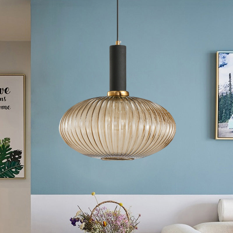 Lampa Wisząca Modernistyczna z Żebrowanym Kloszem Szklanym