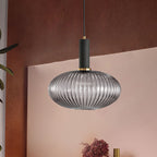 Lampa Wisząca Modernistyczna z Żebrowanym Kloszem Szklanym