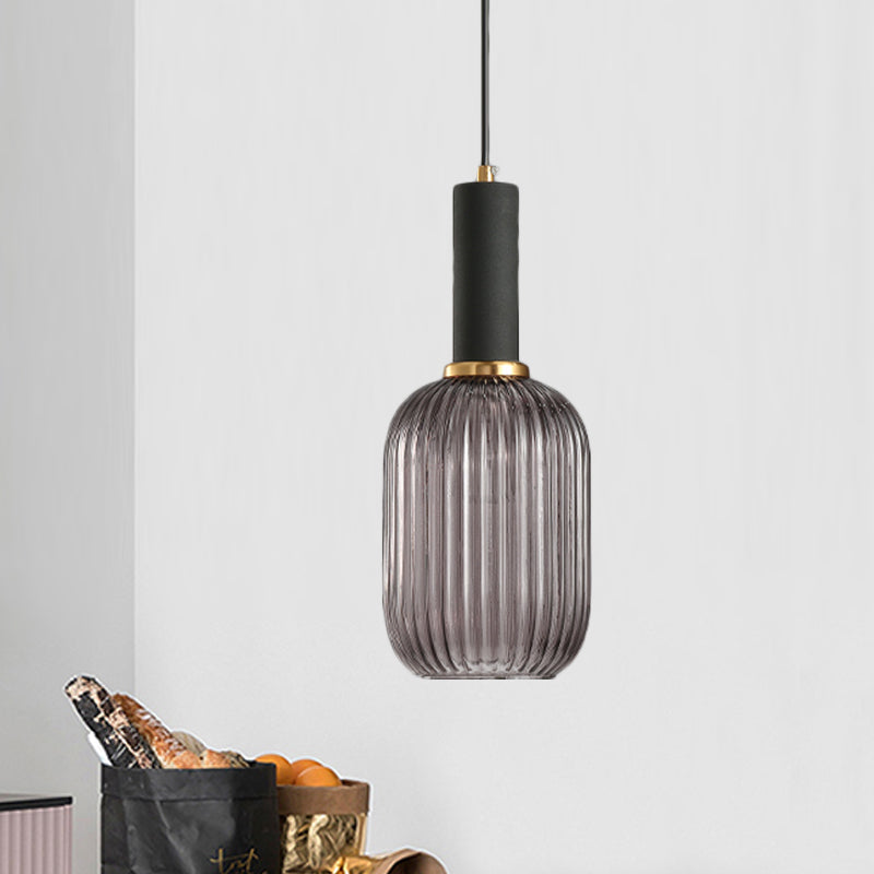 Lampa Wisząca Modernistyczna z Żebrowanym Kloszem Szklanym
