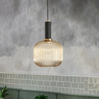 Lampa Wisząca Modernistyczna z Żebrowanym Kloszem Szklanym