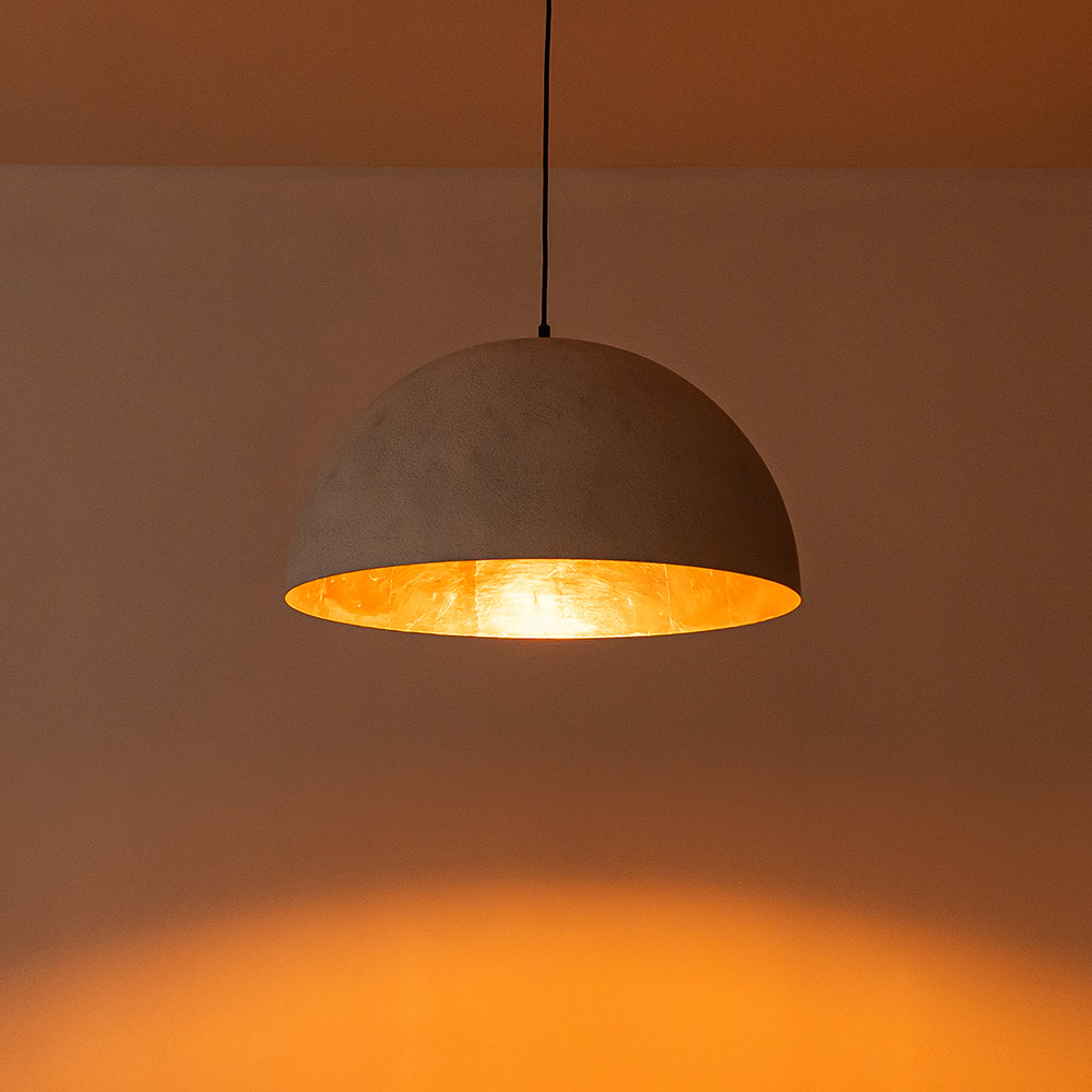 Lampa Wisząca Nowoczesna z Półkulistym Kloszem i Złotym Wnętrzem