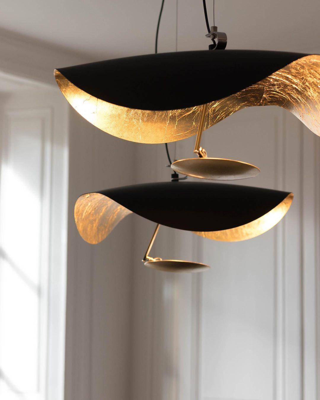 Lampa Wisząca Nowoczesna z Wygiętym Kloszem na Sufit