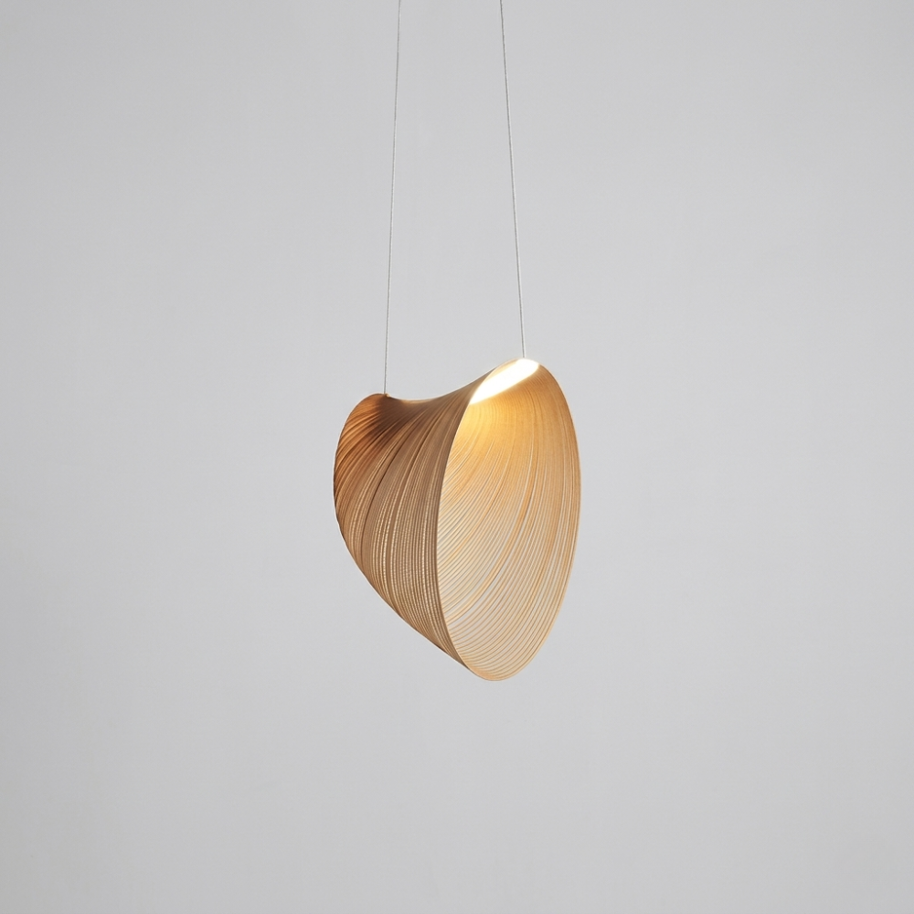 Lampa Wisząca Organiczna z Drewna Brzozowego w Stylu Skandynawskim