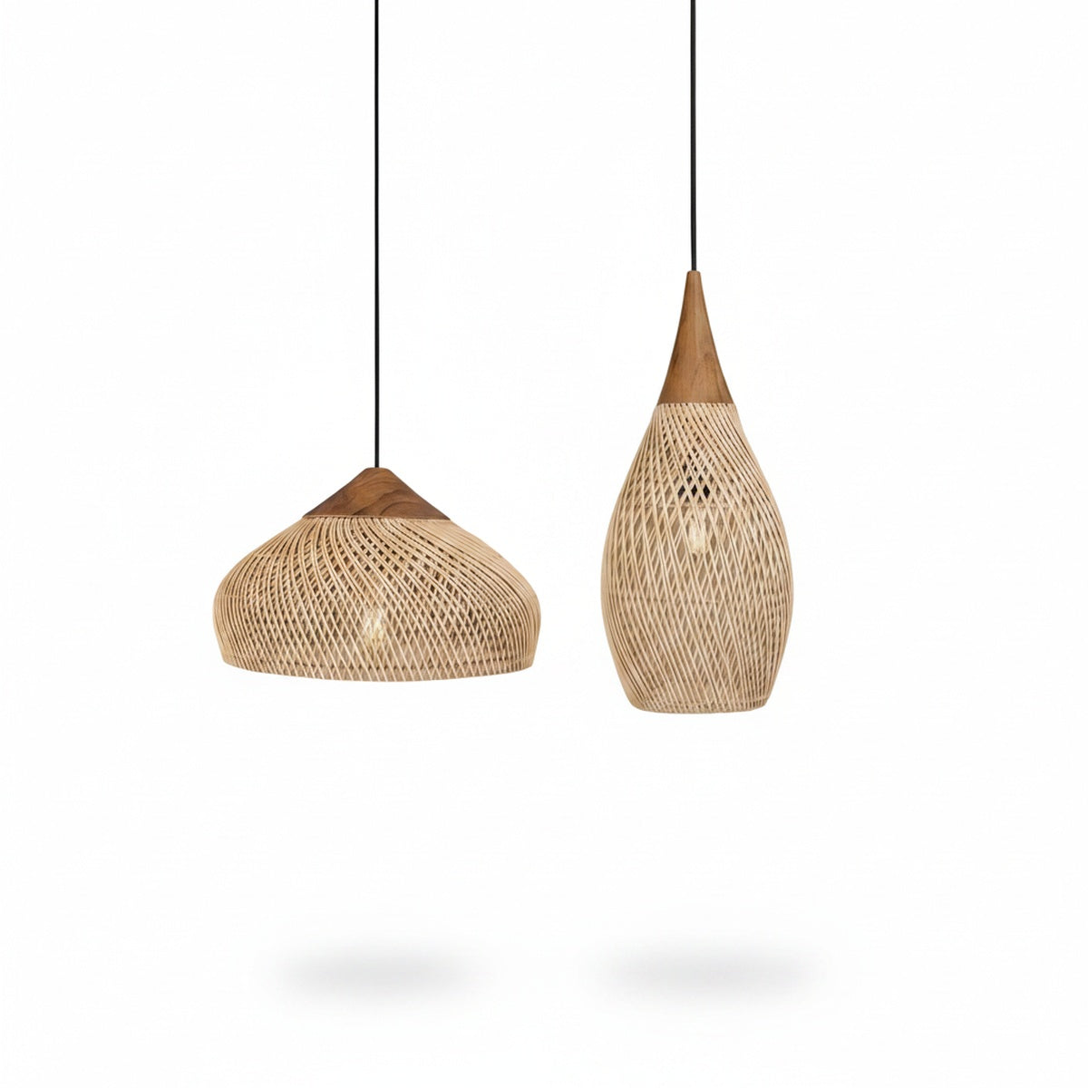 Lampa Wisząca Rattanowa Boho ze Drewnianym Detalem