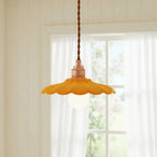 Lampa Wisząca Retro z Ceramicznym Kloszem w Kształcie Płatka