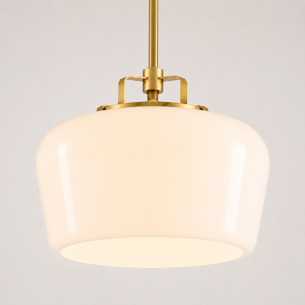 Lampa Wisząca Retro z Kloszem Szklanym na Mosiężnym Stelażu