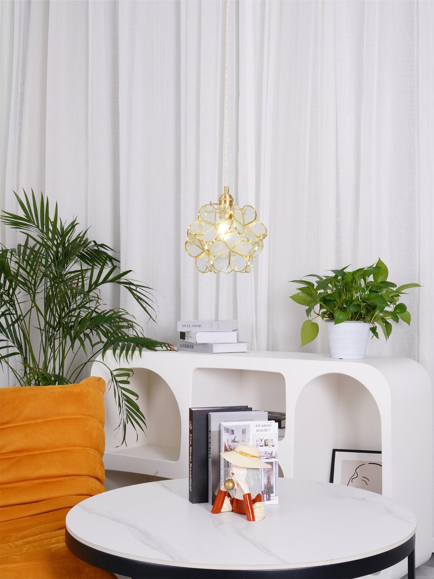 Lampa Wisząca Retro z Kloszem w Kształcie Kwiatów ze Szkła