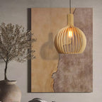 Lampa Wisząca Skandynawska z Drewnianą Kloszem w Kształcie Klatki