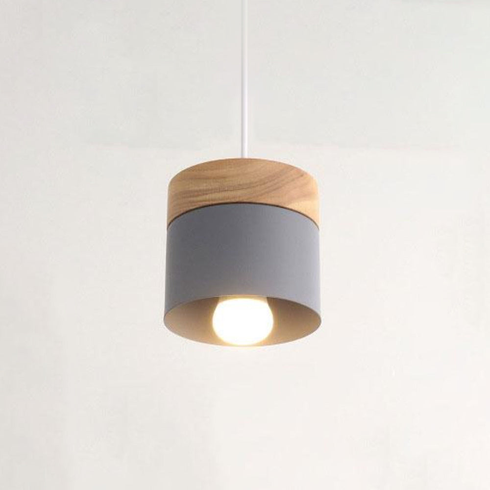 Lampa Wisząca Skandynawska z Drewnianym Kloszem i Metalowym Abażurem