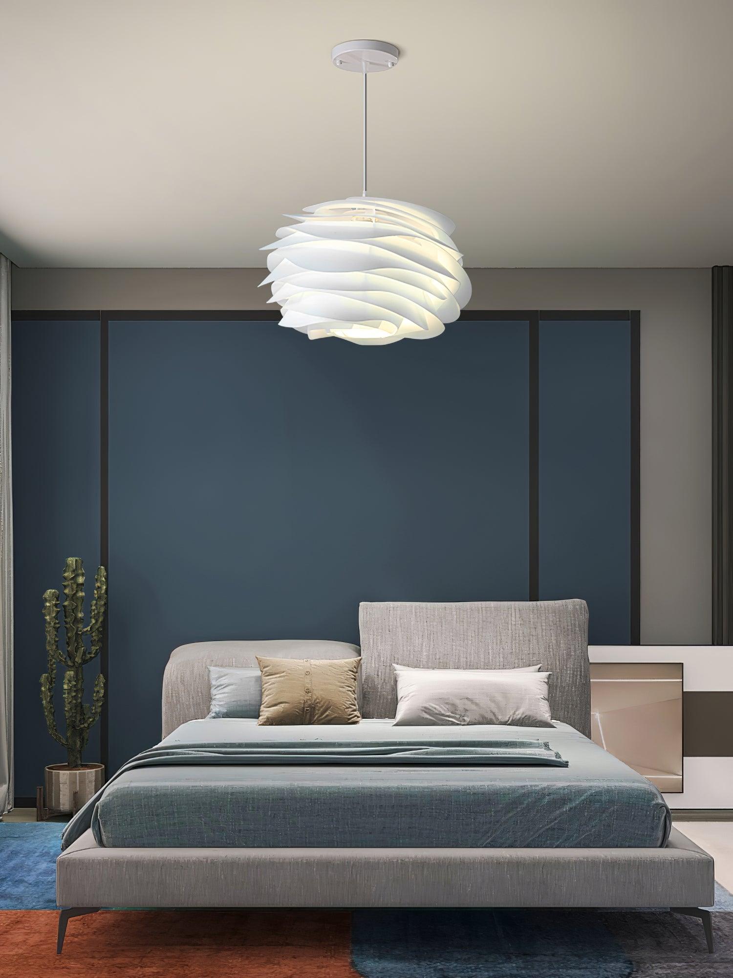 Lampa Wisząca Skandynawska z Kloszem w Kształcie Kwiatu