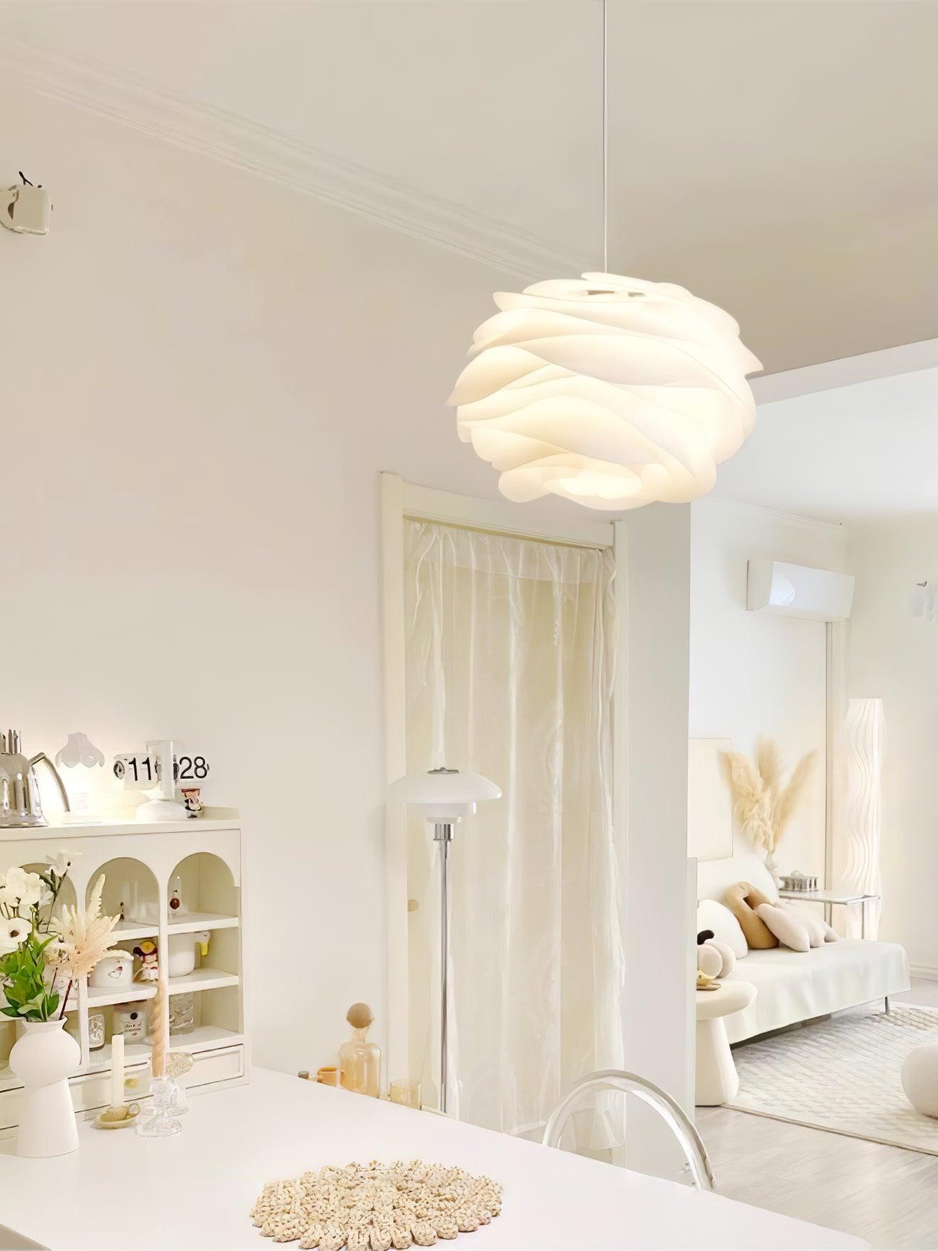 Lampa Wisząca Skandynawska z Kloszem w Kształcie Kwiatu