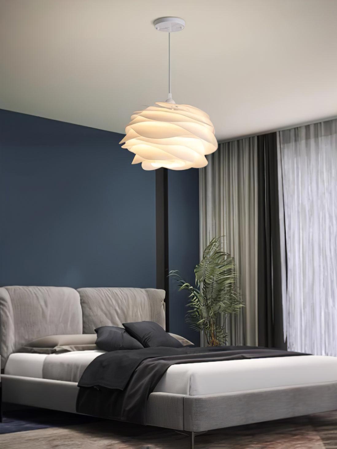 Lampa Wisząca Skandynawska z Kloszem w Kształcie Kwiatu