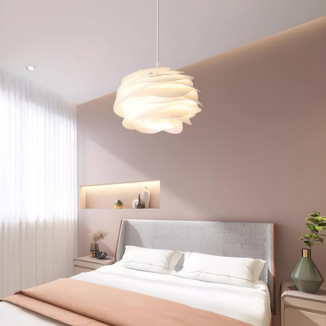 Lampa Wisząca Skandynawska z Kloszem w Kształcie Kwiatu