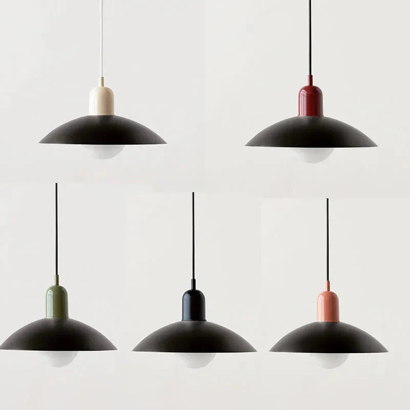 Lampa Wisząca Skandynawska z Okrągłym Kloszem i Regulowanym Przewodem