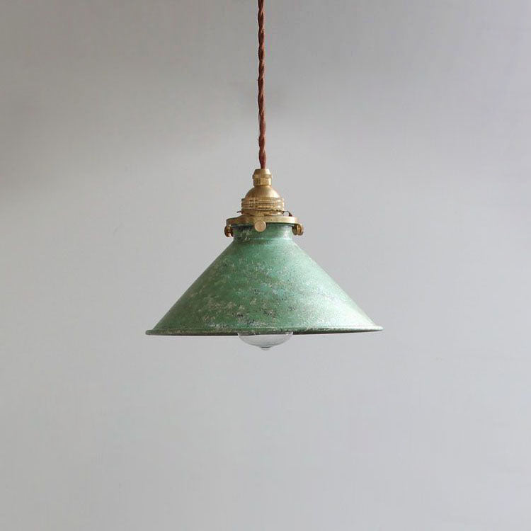 Lampa Wisząca Vintage Wiejska Stożkowa Metalowa z Mosiężnym Wykończeniem