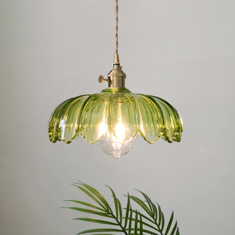 Lampa Wisząca Vintage z Kloszem w Kształcie Kwiatu