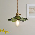 Lampa Wisząca Vintage z Kwiatowym Kloszem Szklanym i Mosiężną Oprawą