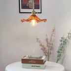 Lampa Wisząca Vintage z Kwiatowym Kloszem Szklanym i Mosiężną Oprawą