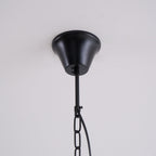 Lampa Wisząca Vintage z Okrągłym Kloszem Szklanym i Dekoracyjną Ramą