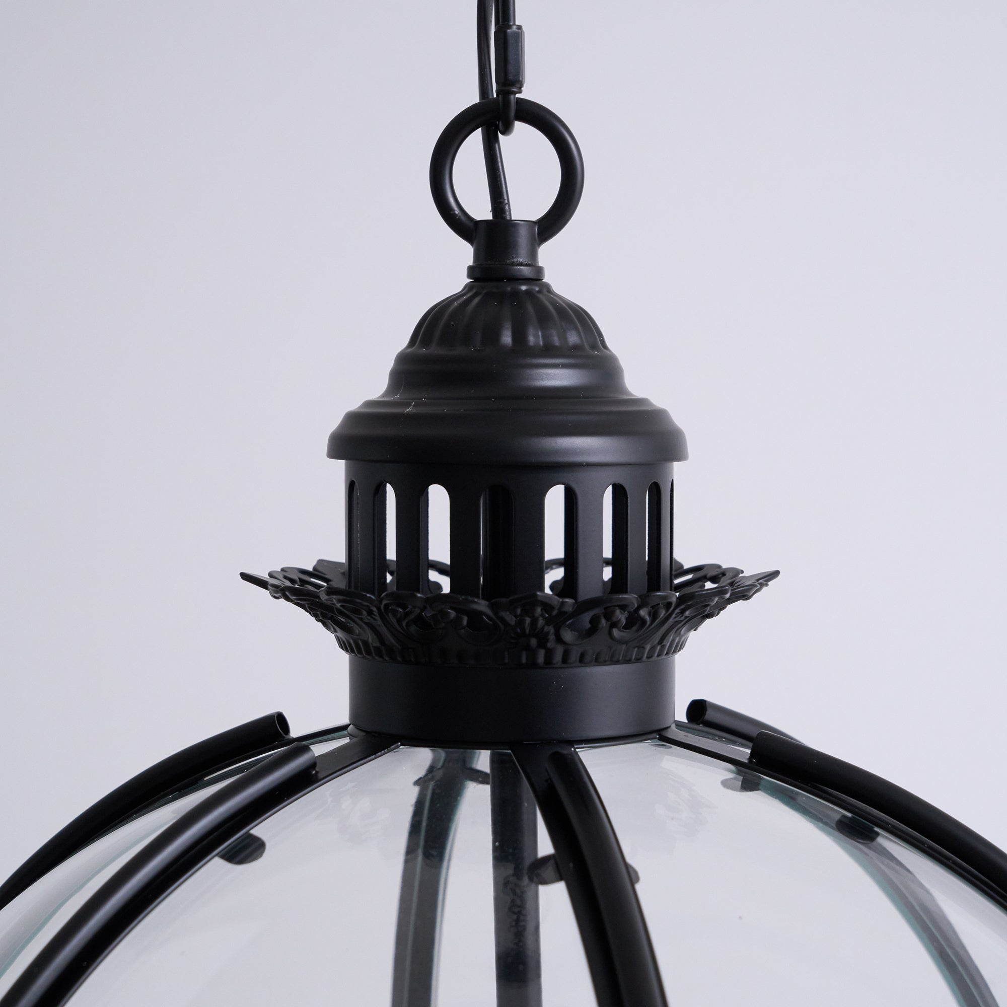 Lampa Wisząca Vintage z Okrągłym Kloszem Szklanym na Łańcuchu