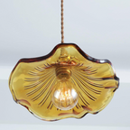 Lampa Wisząca Vintage z Szklanym Kloszem w Kształcie Kwiatu