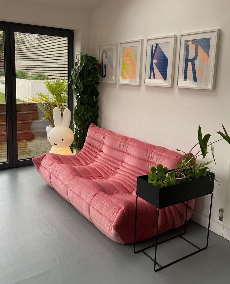 Sofa Trzyosobowa Retro z Pikowanym Oparciem bez Nóg